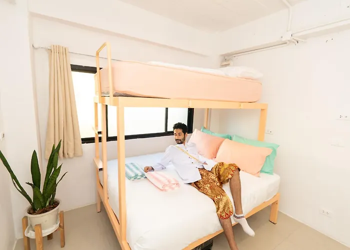 Easy Sunday Khaosan 3*