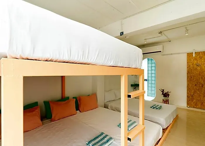 Hotel Easy Sunday Khaosan 3*